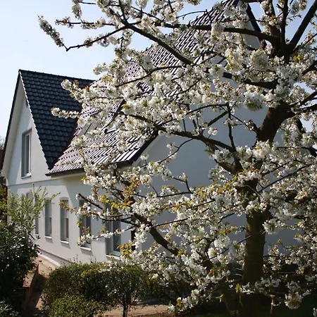 아파트 Lueheblick Im Haus Luehegarten Grünendeich