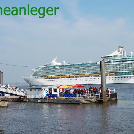 Lueheblick Im Haus Luehegarten 아파트