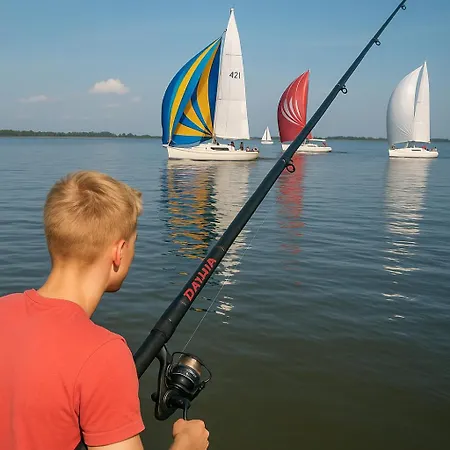 Lueheblick Im Haus Luehegarten * Grünendeich